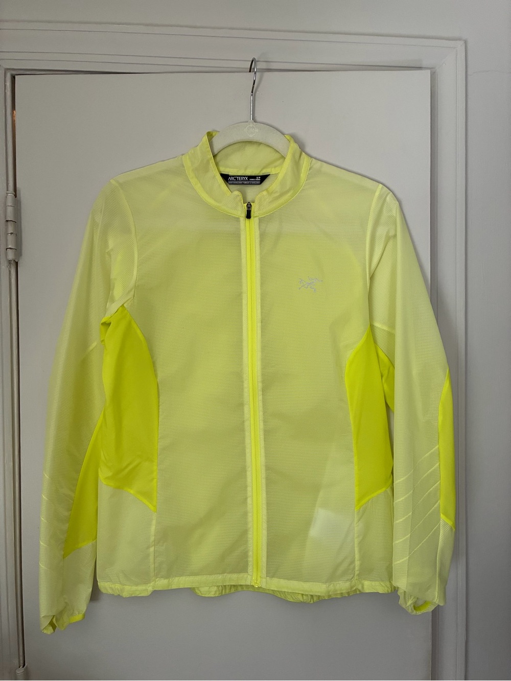 NWOT Arc'teryx Cita SL Women's Windbreaker Jacket Full Zip Lightweight Yellow S
